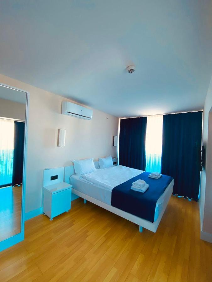 Orbi City Sea View Hotel In Batumi Exterior photo